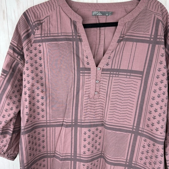 Prana purple v button front blouse Medium - Picture 3 of 7